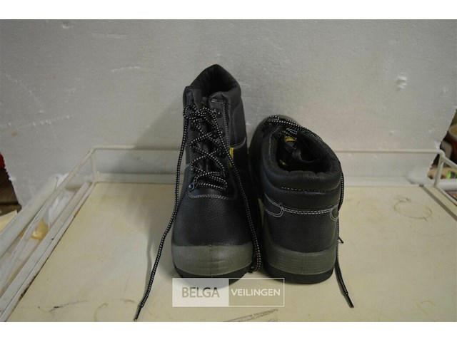 Jogger safty werkschoenen mt 47 - afbeelding 2 van  2