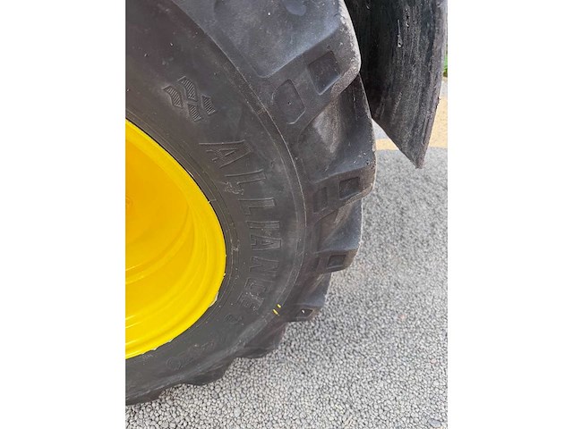 John deere - 2002 - 3200 - verreiker - afbeelding 9 van  20