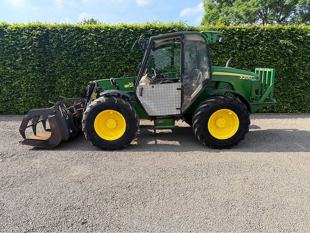 John deere - 2002 - 3200 - verreiker - afbeelding 12 van  20