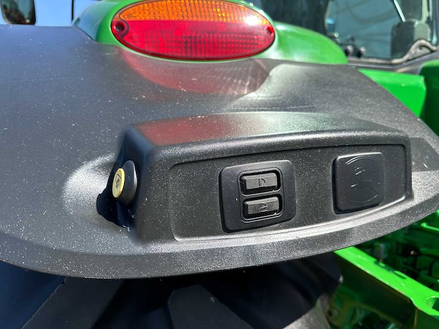 John deere - 2013 - 7230r - vierwielaangedreven landbouwtractor - afbeelding 11 van  64