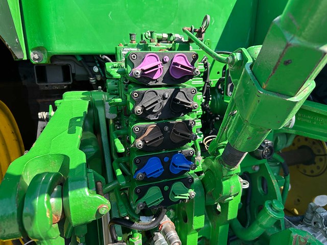 John deere - 2013 - 7230r - vierwielaangedreven landbouwtractor - afbeelding 14 van  64