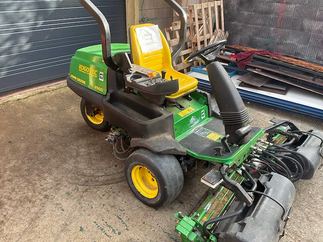 John deere - 2500 - ride on lawn mower - afbeelding 3 van  10