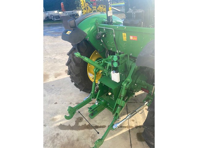 John deere - 5050e - 4-wheel drive tractor - 2025 - afbeelding 4 van  8