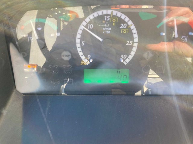 John deere - 5050e - 4-wheel drive tractor - 2025 - afbeelding 7 van  8