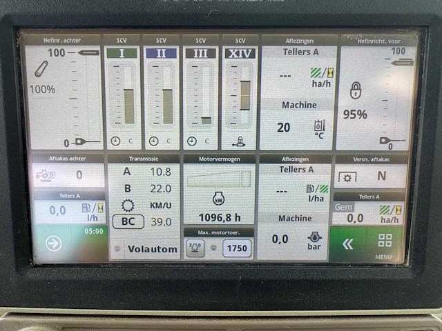 John deere - 6195r - 4-wheel drive tractor - 2017 - afbeelding 9 van  17
