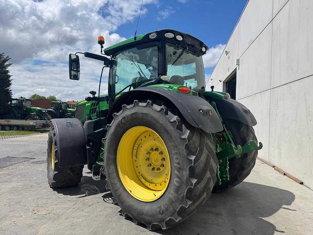 John deere - 6195r - 4-wheel drive tractor - 2017 - afbeelding 15 van  17
