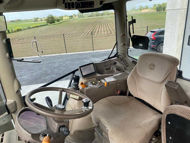 John deere - 6195r - 4-wheel drive tractor - 2018 - afbeelding 6 van  8
