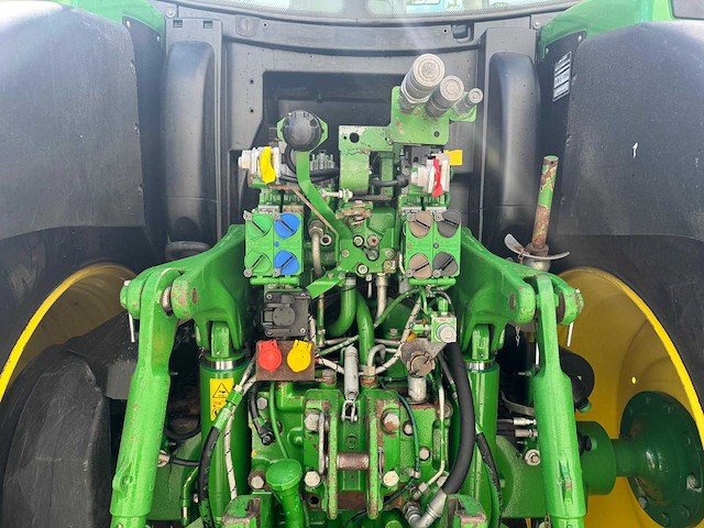 John deere - 6210r - 4-wheel drive tractor - 2012 - afbeelding 14 van  15