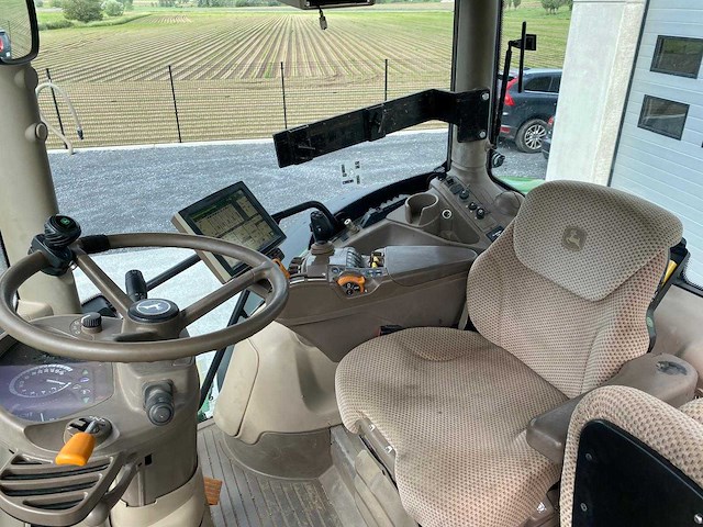 John deere - 6210r - 4-wheel drive tractor - 2013 - afbeelding 6 van  8
