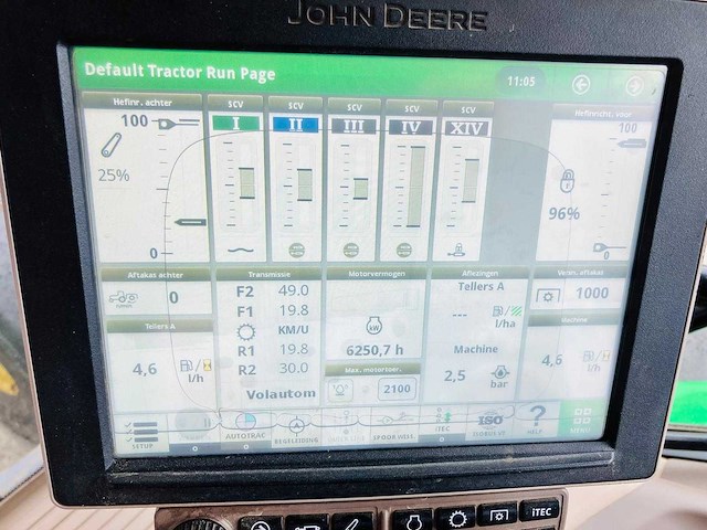 John deere - 6215r - 4-wheel drive tractor - 2015 - afbeelding 5 van  14