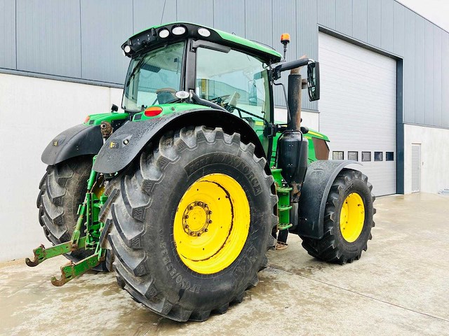 John deere - 6215r - 4-wheel drive tractor - 2015 - afbeelding 9 van  14