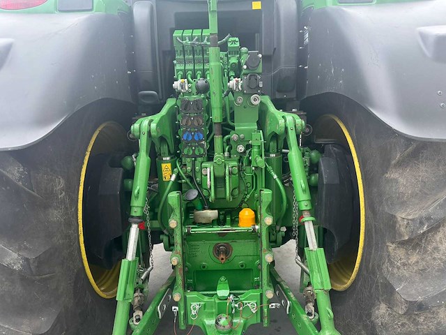 John deere - 6230r - 4-wheel drive tractor - 2018 - afbeelding 2 van  19