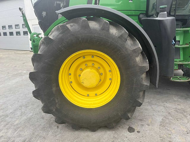 John deere - 6230r - 4-wheel drive tractor - 2018 - afbeelding 17 van  18