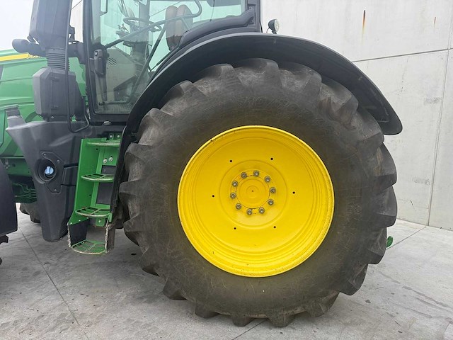 John deere - 6230r - 4-wheel drive tractor - 2018 - afbeelding 18 van  18