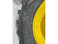 John deere - 6250r - 4-wheel drive tractor - 2017 - afbeelding 4 van  19