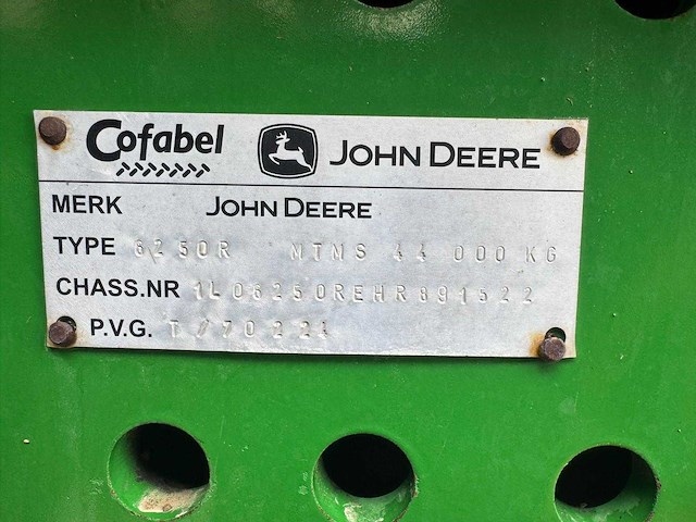 John deere - 6250r - 4-wheel drive tractor - 2017 - afbeelding 6 van  19