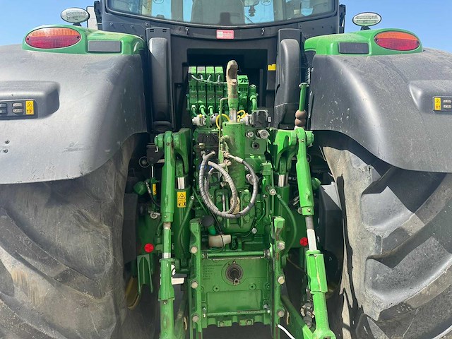 John deere - 6250r - 4-wheel drive tractor - 2017 - afbeelding 19 van  19