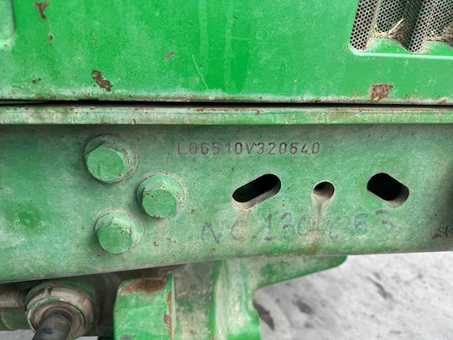 John deere - 6510 - 4-wheel drive tractor - 2001 - afbeelding 3 van  17