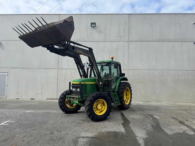 John deere - 6510 - 4-wheel drive tractor - 2001 - afbeelding 1 van  17