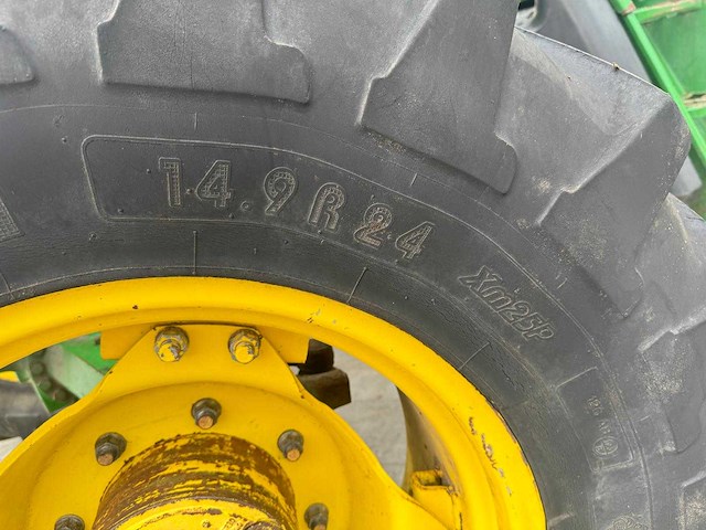 John deere - 6510 - 4-wheel drive tractor - 2001 - afbeelding 17 van  17
