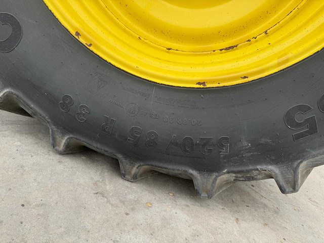 John deere - 6810 - 4-wheel drive tractor - 1998 - afbeelding 4 van  18