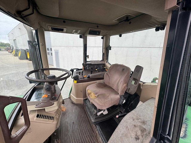 John deere - 6810 - 4-wheel drive tractor - 1998 - afbeelding 7 van  18
