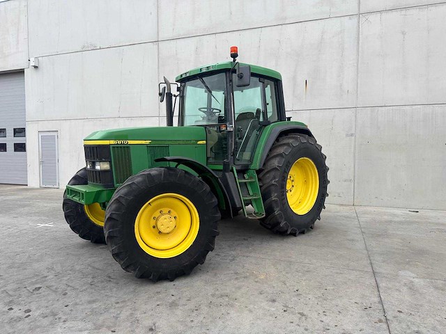 John deere - 6810 - 4-wheel drive tractor - 1998 - afbeelding 18 van  18