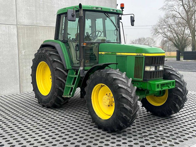 John deere - 6810 - 4-wheel drive tractor - 1999 - afbeelding 3 van  10