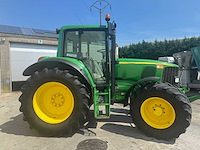 John deere - 6820 - 4-wheel drive tractor - 2001 - afbeelding 12 van  17