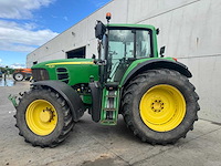 John deere - 7530 premium - 4-wheel drive tractor - 2007 - afbeelding 17 van  19