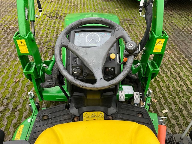 John deere 1026r compacttractor - afbeelding 3 van  14