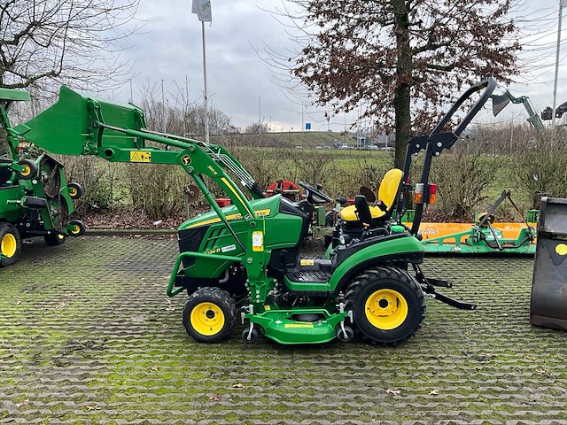 John deere 1026r compacttractor - afbeelding 13 van  14