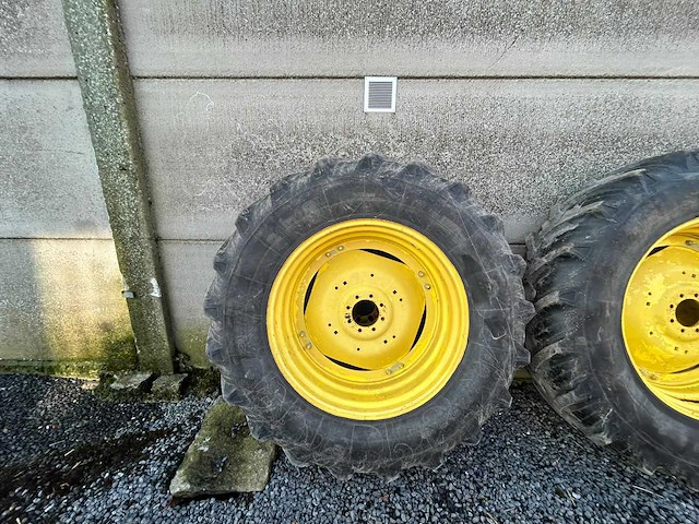 John deere 2 farm banden met velgen banden, wielen & velgen - afbeelding 1 van  2