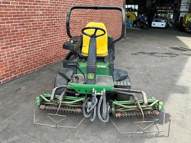 John deere 2500a grasoogstmachine - zitmaaier - afbeelding 12 van  14