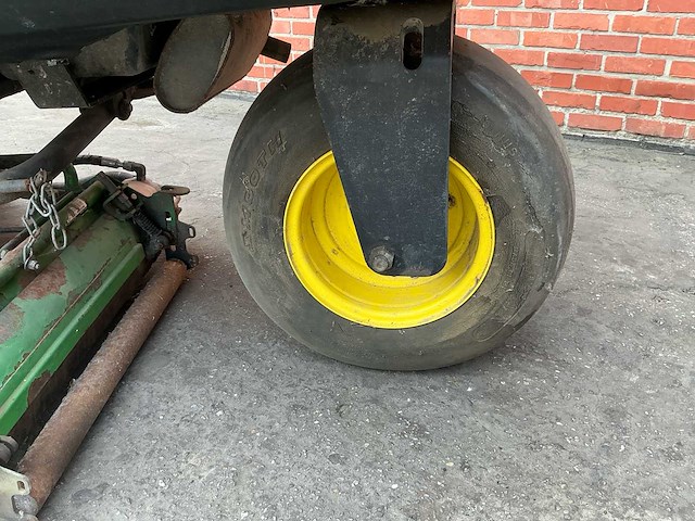 John deere 2500a grasoogstmachine - zitmaaier - afbeelding 14 van  14