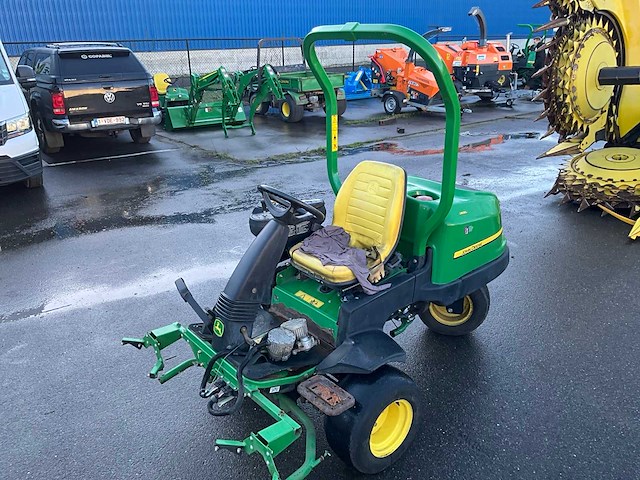 John deere 2500e zitmaaier - afbeelding 16 van  19