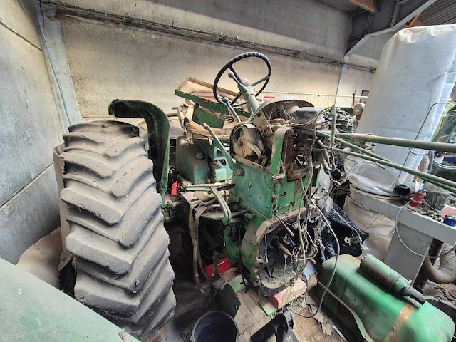 John deere 3020 amerikaanse versie vintage tractor - afbeelding 1 van  18