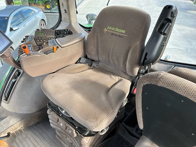 John deere 7280r vierwielaangedraven landbouwtractor - afbeelding 29 van  44