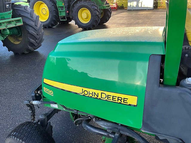 John deere 8700 precision cut zitmaaier - afbeelding 6 van  23
