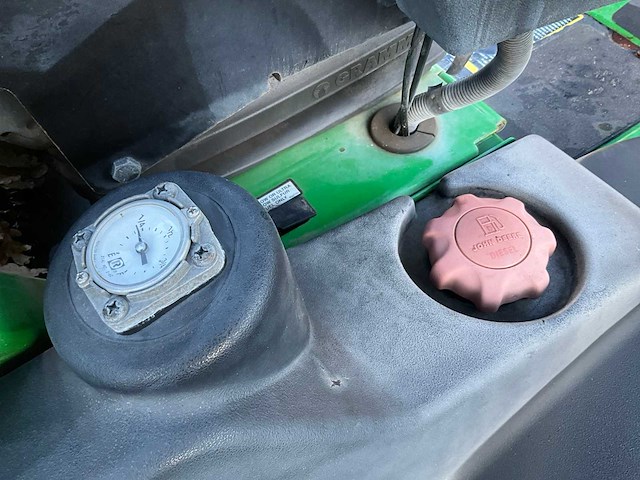 John deere 8700 precision cut zitmaaier - afbeelding 15 van  23