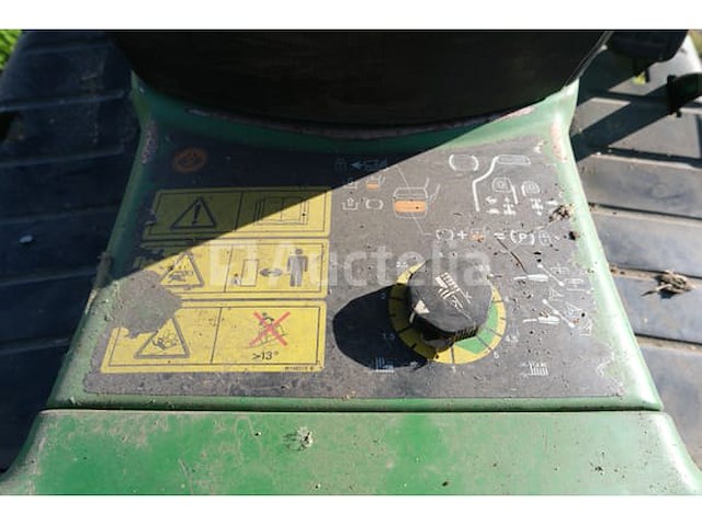 John deere x495 rijmaaier en accessoires (2004-vin:mox495d010537) - afbeelding 11 van  29