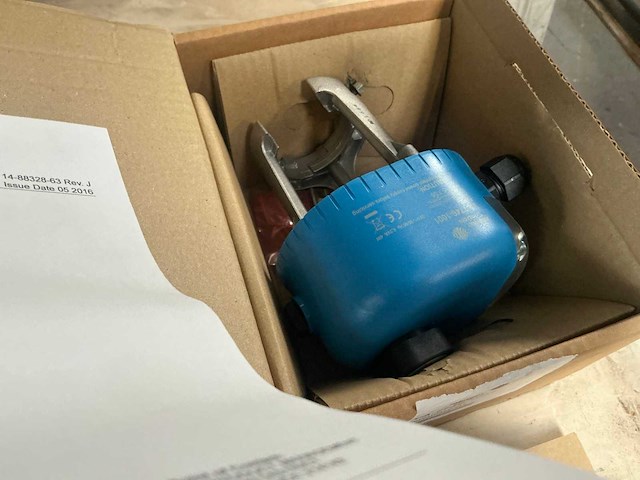 Johnson / sauer va-7746-1001 / eye200f001 klepactuator (2x) met ruimteregelaar - afbeelding 3 van  6