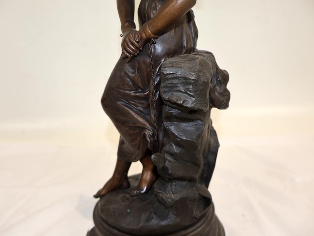 Jonge vrouw - e. carlier - afbeelding 16 van  18