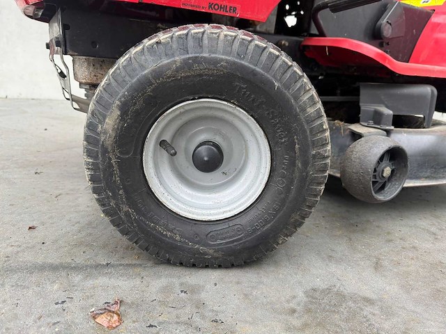 Jonsered - lt2115cm - ride on lawn mower - 2006 - afbeelding 2 van  13