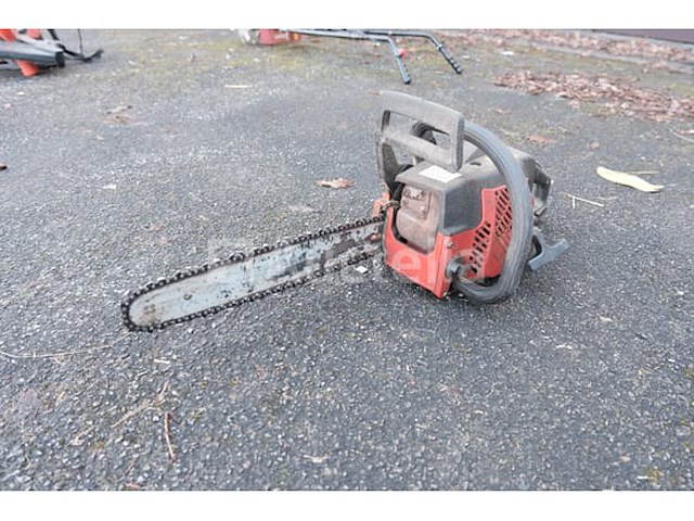 Jonsered classic benzinekettingzaag - afbeelding 3 van  7
