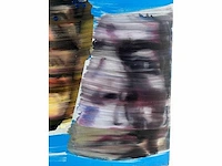 Joost de munk – acrylverf op doek - 95x95 - afbeelding 8 van  9