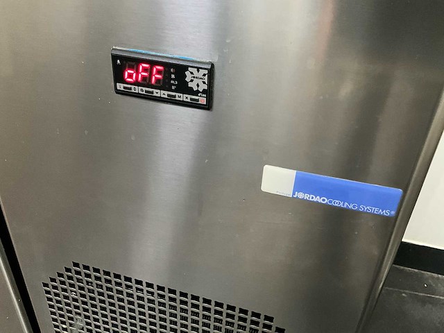 Jordao cooling systems rvs koelwerkbank - 3 deuren, 2 laden - afbeelding 4 van  5
