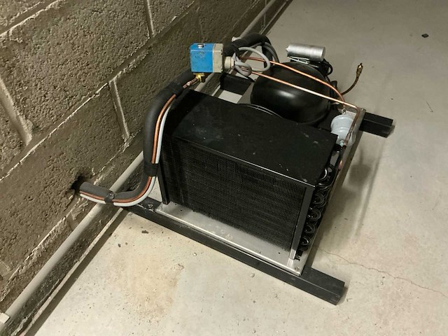 Jordao coolingel systems vit.sl 2n ref.total vent 250.c/gp-sk koelvitrine - afbeelding 4 van  12