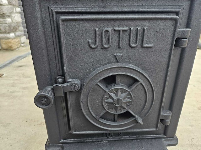 Jotul kachel houtkachel - afbeelding 6 van  10