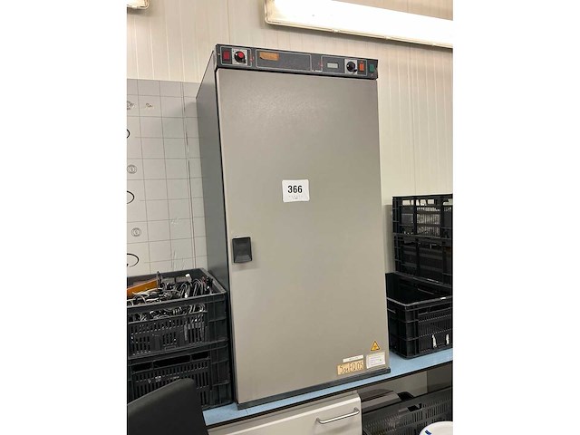 Jouan eb280 el+ts+sn+inox laboratoriumoven - afbeelding 9 van  9